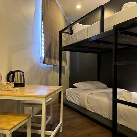 The Hive Hotel Siem Reap Esterno foto