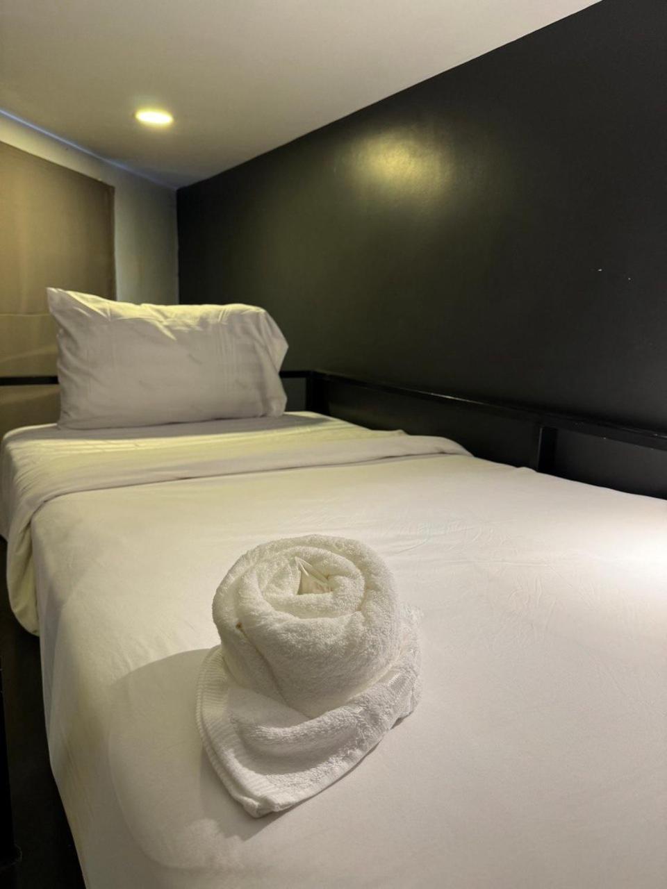 The Hive Hotel Siem Reap Esterno foto