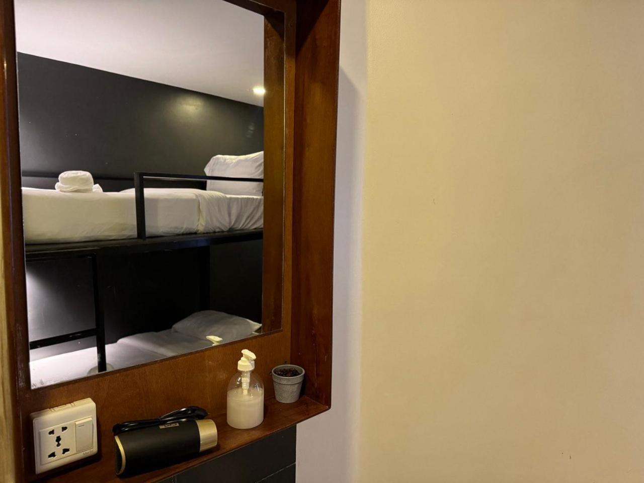 The Hive Hotel Siem Reap Esterno foto