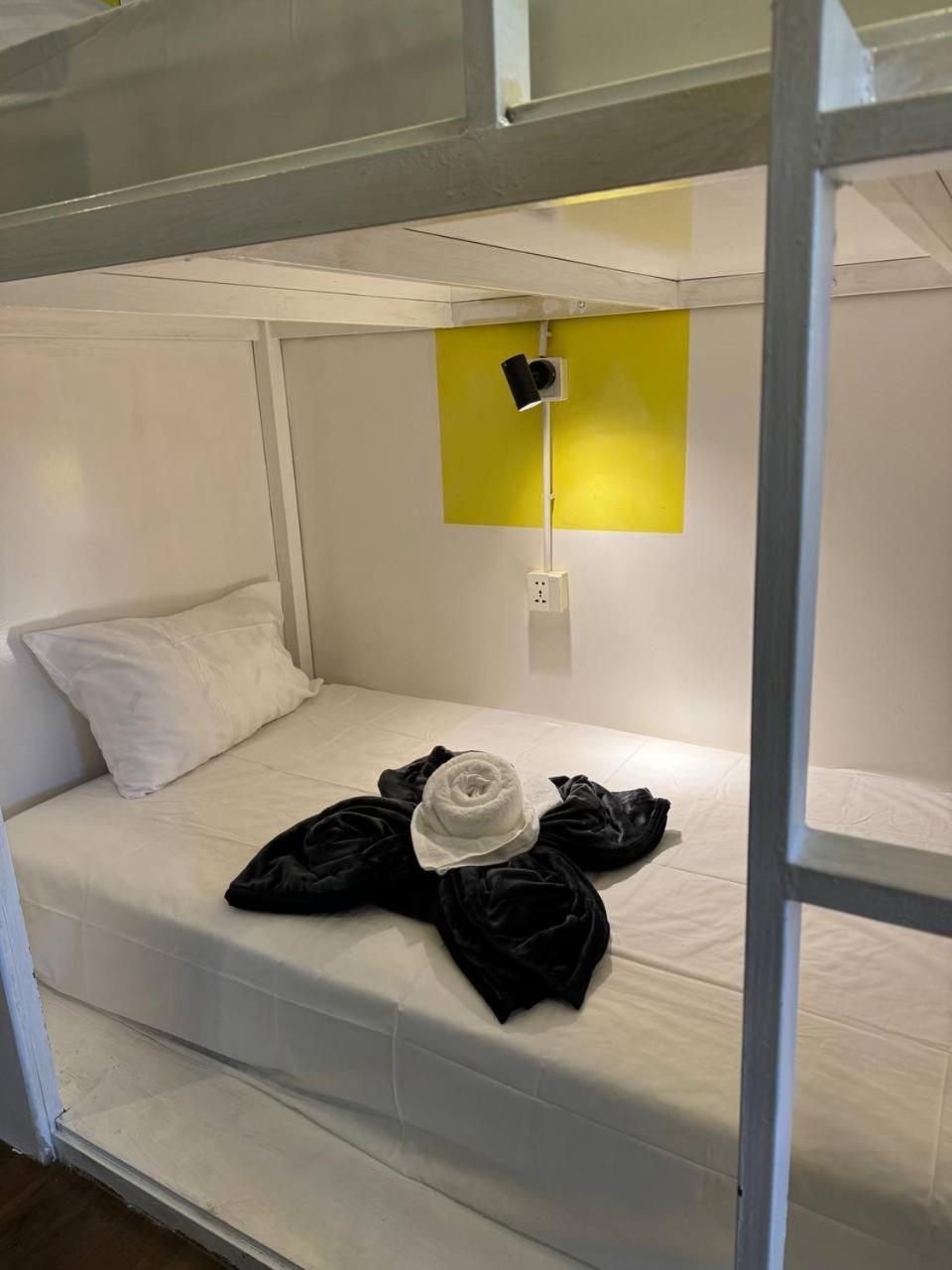 The Hive Hotel Siem Reap Esterno foto